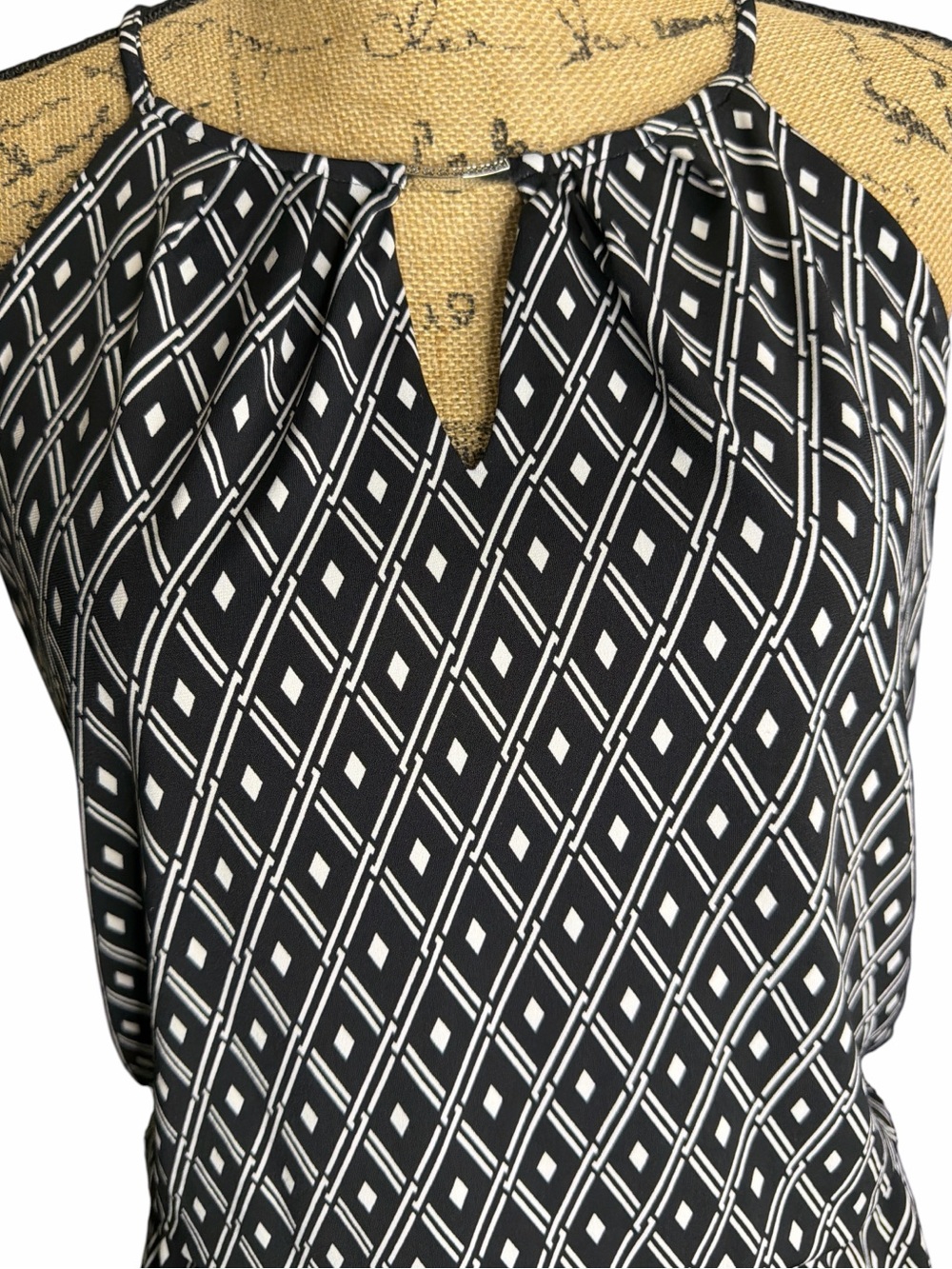 White House Black Market Black & White Geometric Halter Romper. EC. Size XSMALL - Picture 7 of 9